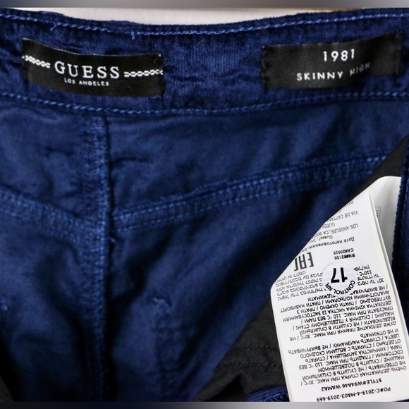 Guess 1981 Skinny High-Rise Velvet Pants Women’s Size 26 Navy Blue NWT - Picture 6 of 9